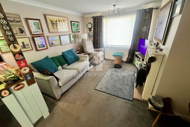 24, York Place, Worksop photo 5