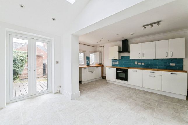 69, Pinhoe Road, Devon photo 4