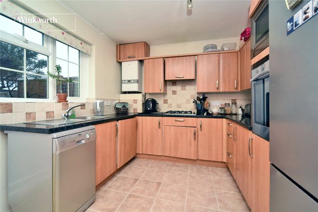 3, Trent Way, Worcester Park photo 3