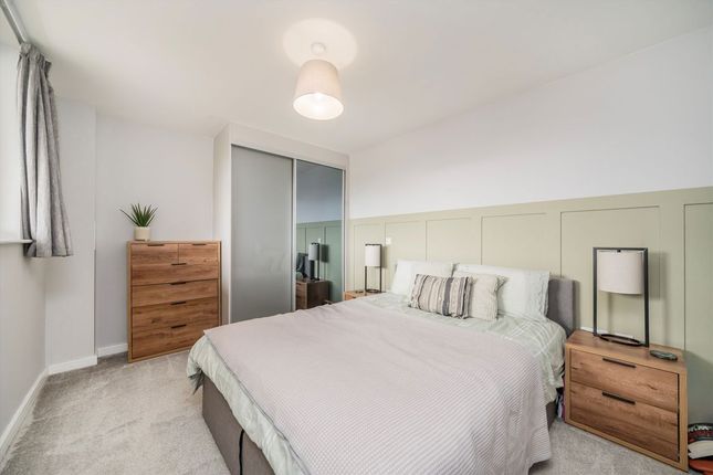 19 Wilde House, Avenue Road, London photo 4