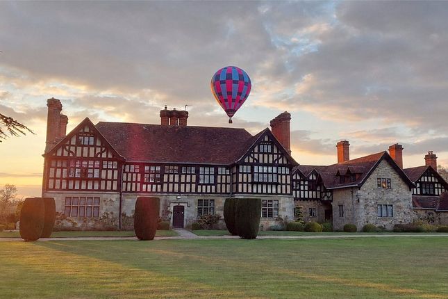 2-bed flat on 5 Stedham Hall,, Mill Lane, Midhurst, £480,000