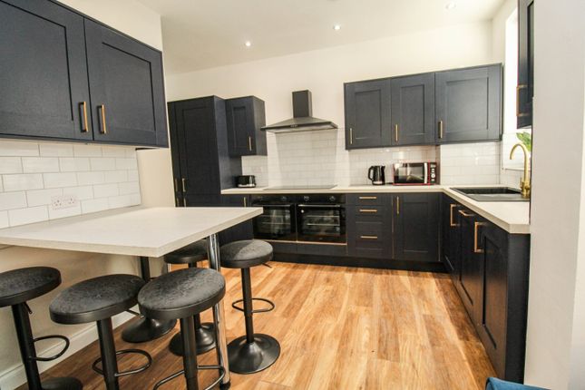 2, Ebor Place, Leeds photo 4