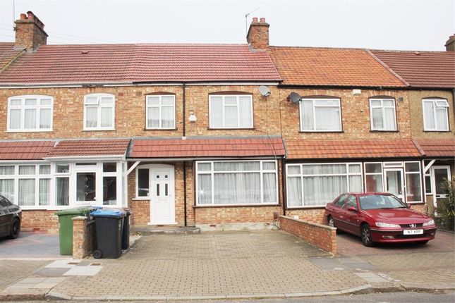 Thumbnail Terraced house to rent in Sunnymead Road, Kingsbury