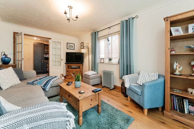 28, Kiln Close, Ely photo 3