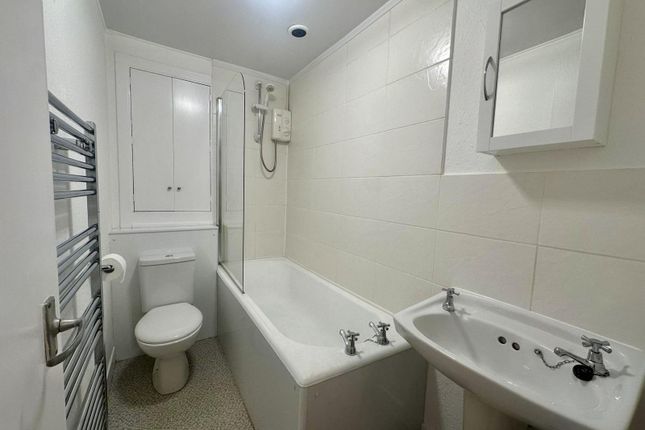 G/L, 32 Thistle Street, Aberdeen, AB10 1XD, Aberdeen photo 3