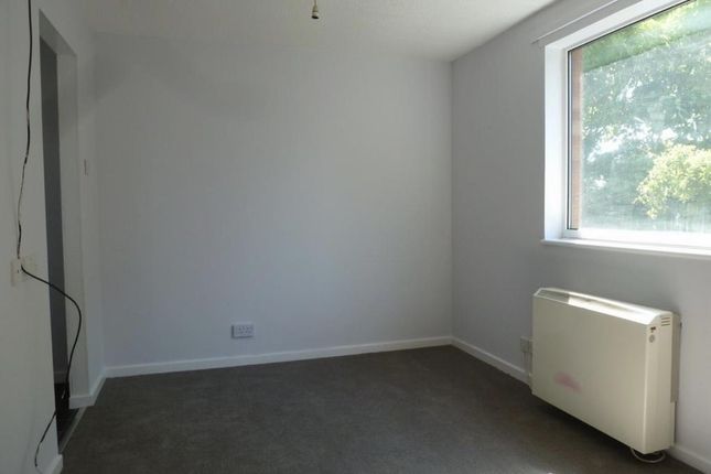 Thumbnail Flat to rent in Plumtree Road, Thorngumbald, Hull