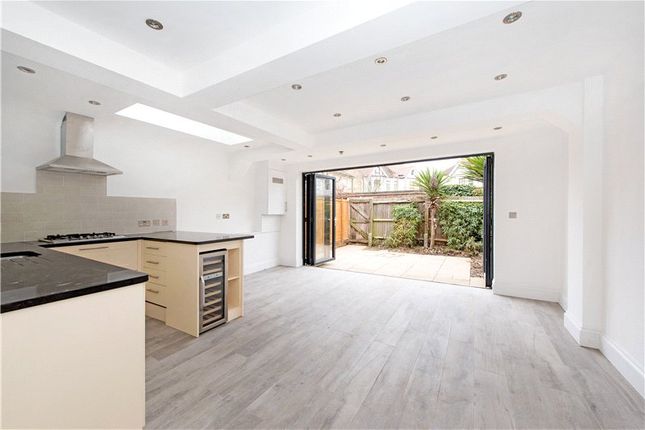 Ground Floor Flat, 21, Thornton Road, London photo 2