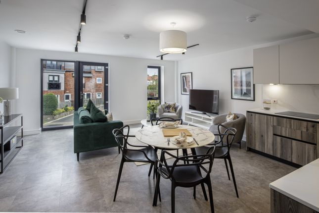 Flat to rent in Royal Oak Apartments, Poulton-Le-Fylde, Lancashire