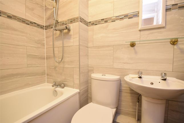 53, Apeldoorn Drive, Surrey photo 2