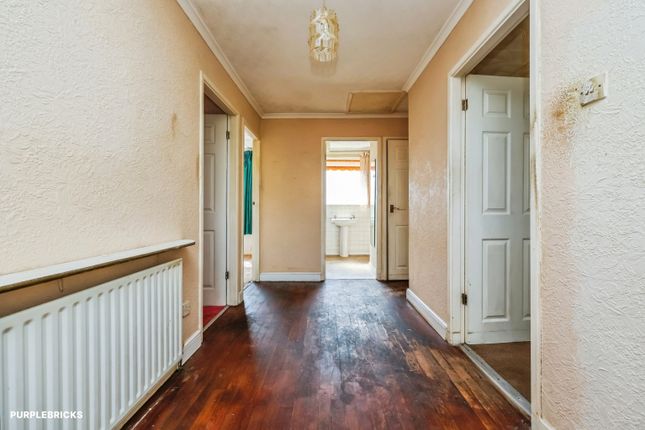 11, Dunoon Close, Rise Park, Nottingham photo 4