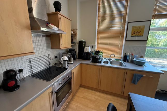 Apartment, Nottingham photo 3