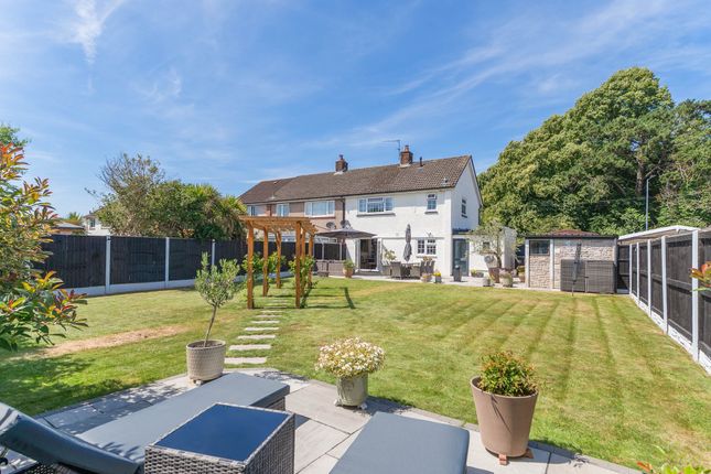 Caldicot Road, Caldicot photo 4