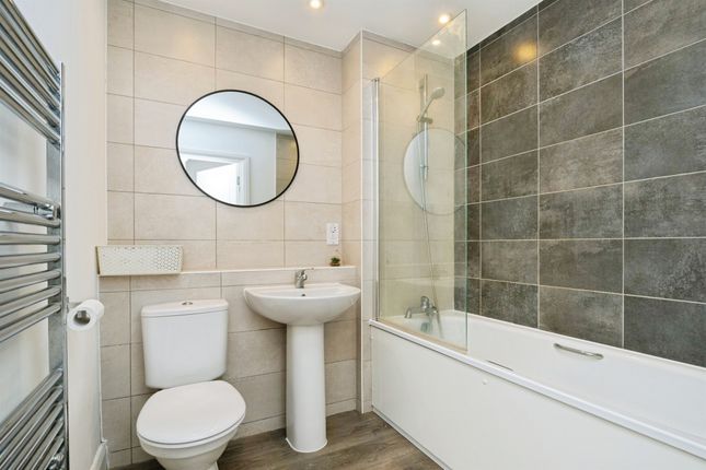 Apartment 2, Cedar House, The Avenue, Tunbridge Wells photo 2
