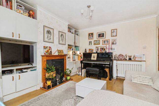 2, Sparksbarn Road, Paignton photo 5