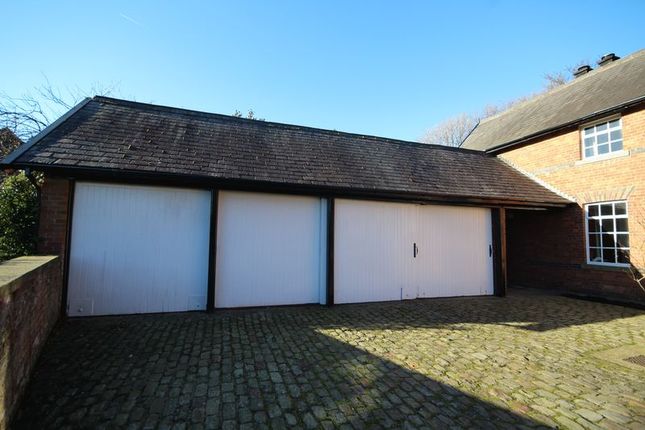 5 Bed Detached House For Sale In The Coach House
