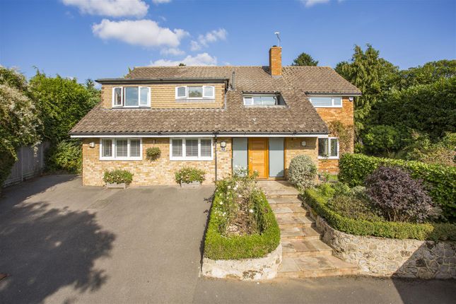 Thumbnail Detached house for sale in Plowenders Close, Addington, West Malling