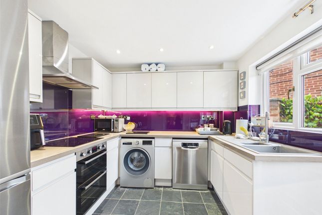 13, Craven Drive, Gloucester photo 3