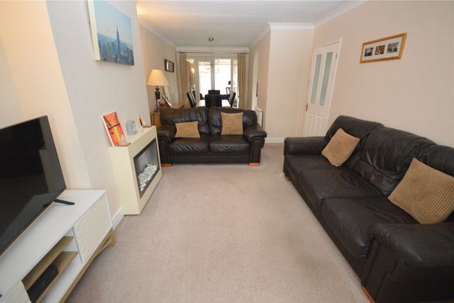 42, Torquay Drive, Bedfordshire photo 2