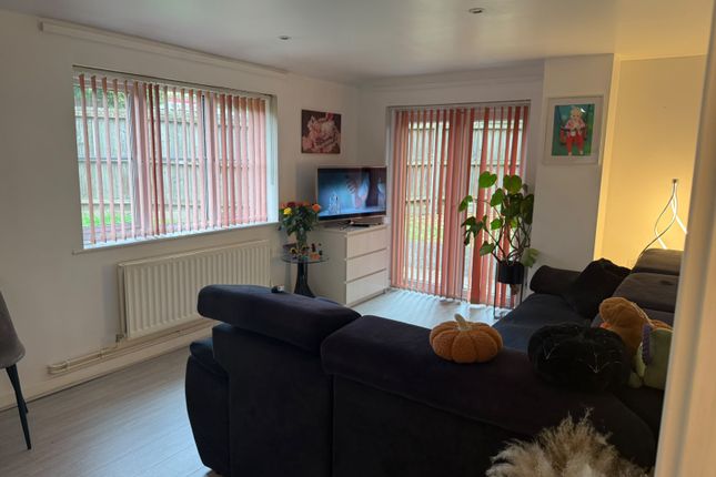 Holyhead Road, Coventry photo 3
