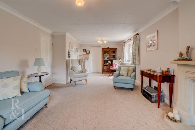 27, Harles Acres, Melton Mowbray photo 4