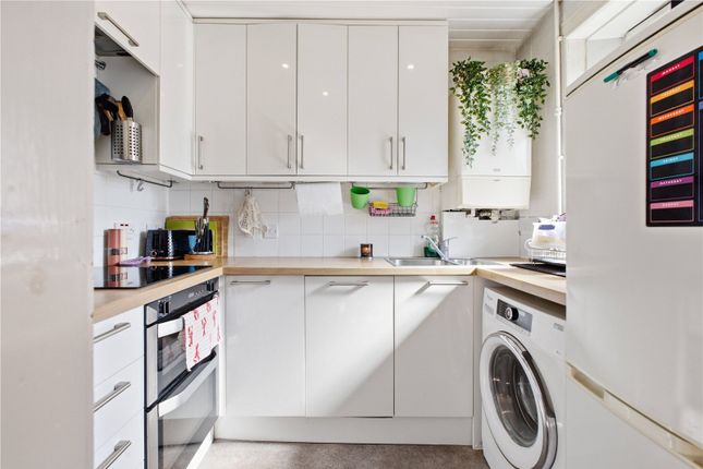 2/2, 5, Dorchester Avenue, Glasgow City photo 4