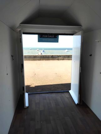 Beach Hut 478, 478, Beach Hut, Shoeburyness photo 4
