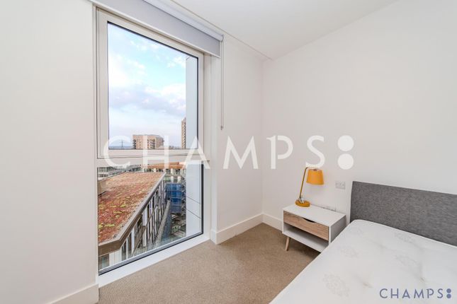Apt 104 Hale Works Apartments, Daneland Walk, London photo 5