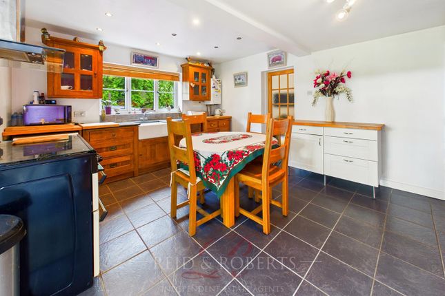 Santeram, Rhos Avenue, Chester photo 4