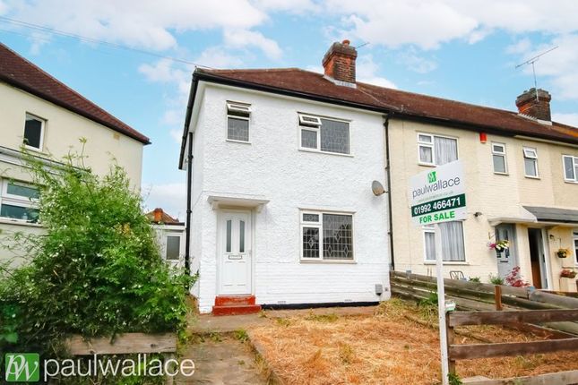 Thumbnail End terrace house for sale in Old Essex Road, Hoddesdon