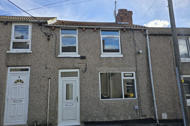 3 Bedroom Terraced For Rent