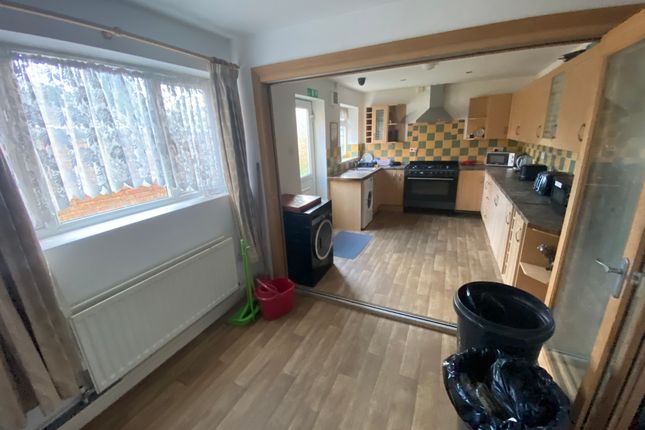 684, Chester Road, Birmingham photo 4