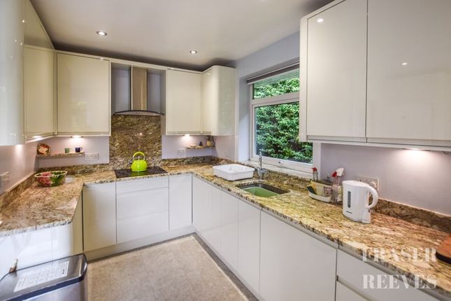47, Falcondale Road, Warrington photo 3