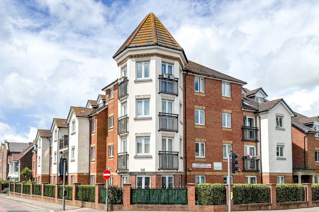 Flat 5, St. Aidans Court, Eastbourne photo 3