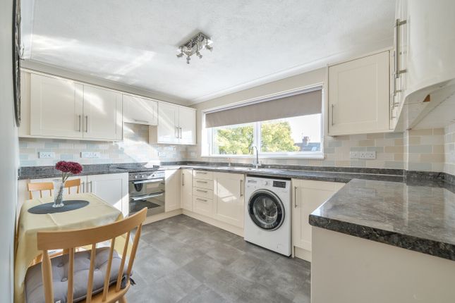 Flat 8, Wakehurst Court,, St. Georges Road, West Sussex photo 2