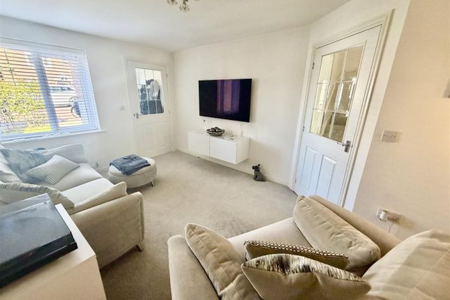 5, Blackcap Close, Houghton Le Spring photo 2