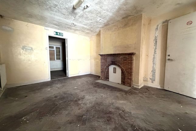 Waterloo Lodge, Shearstock, Shaftesbury photo 5