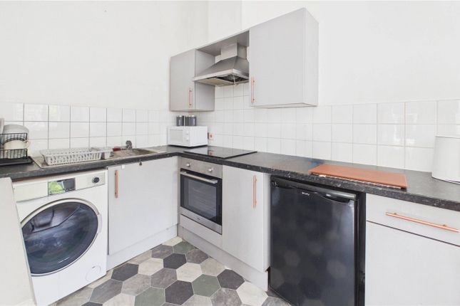 22, Albert Gate, Middlesbrough photo 4