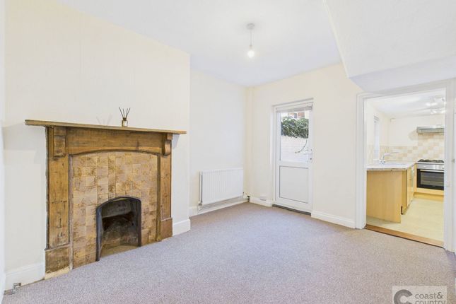 4 Hilton Road, Newton Abbot photo 3