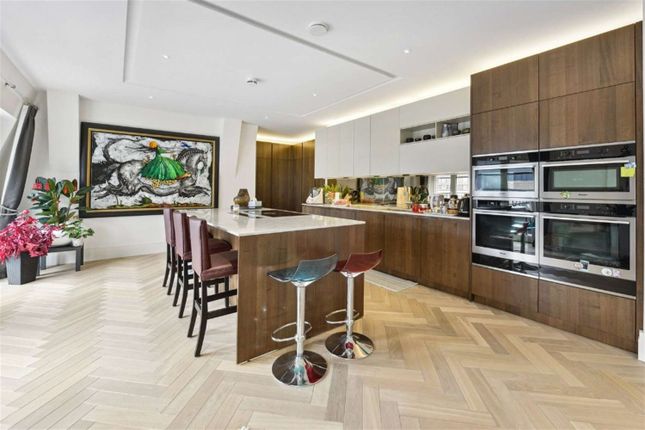 56, Drake House, Marsham Street, London photo 4
