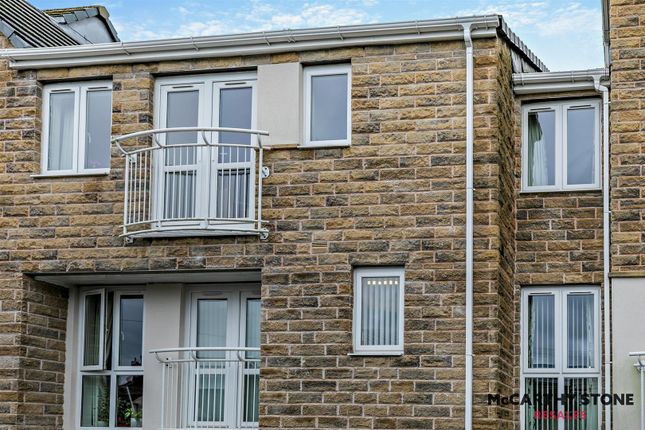 Flat for sale in St. Stephens Fold, Lindley, Huddersfield