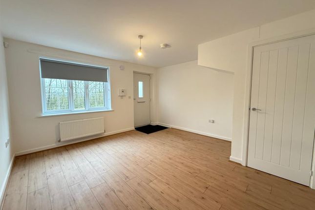 53, Bennerley Way, Nottingham photo 4