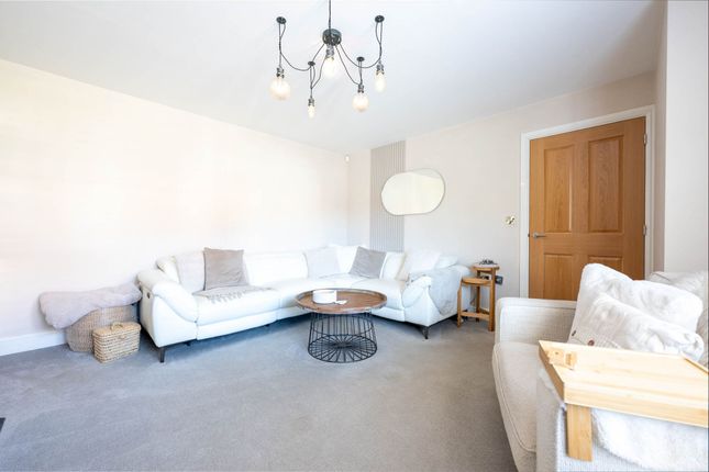 1 Hesketh Avenue, Ormskirk photo 4