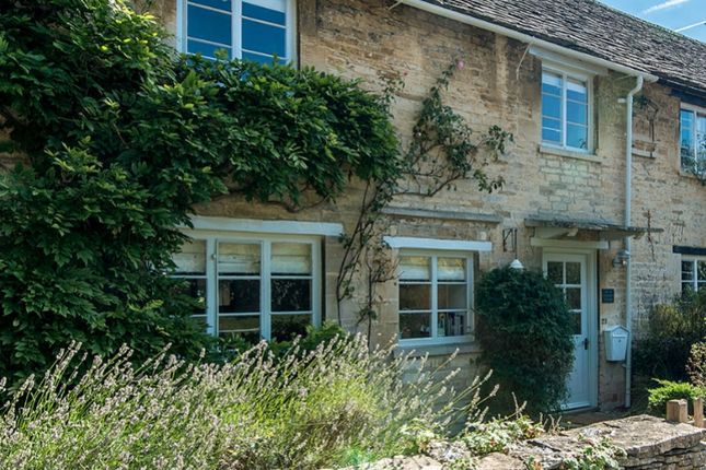 Thumbnail Cottage to rent in Barnsley, Cirencester