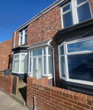 Thumbnail Terraced house to rent in Stanhope Parade, South Shields