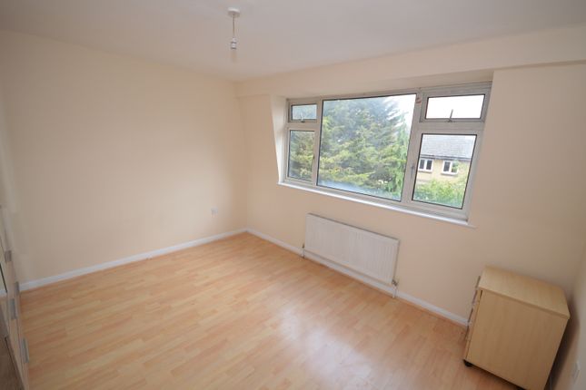 31, Atkinson Road, London photo 4