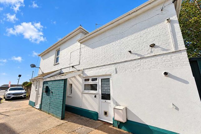 33, Suffolk Street, Walton On The Naze photo 4