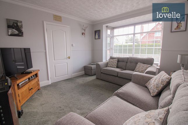 5 Mayfield Crescent, Louth photo 3