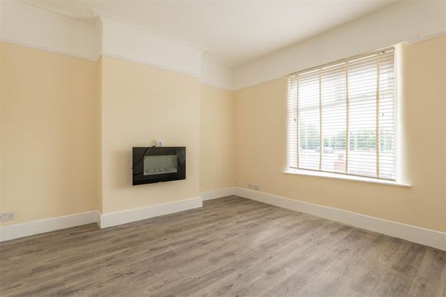 220, Croston Road, Leyland photo 2