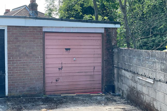 Parking/garage to rent in Percy Road, Southampton
