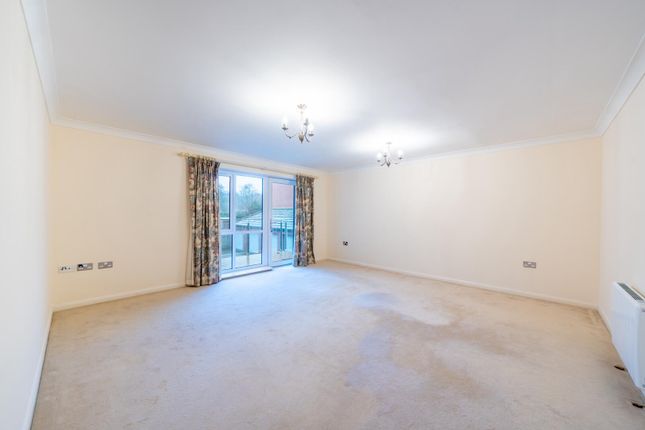 8, Roslyn Court, Burton Joyce photo 4